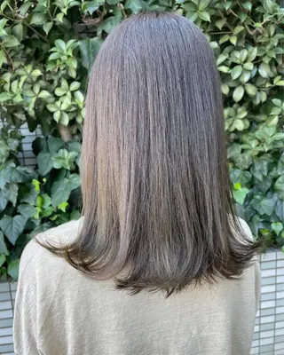 ミディアム カラー カワシマ セイカのヘアスタイル