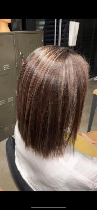 ミディアム わたる /カットモデル募集のヘアスタイル