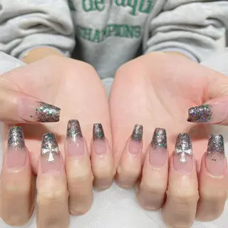 ネイル Queens みなみのネイルデザイン