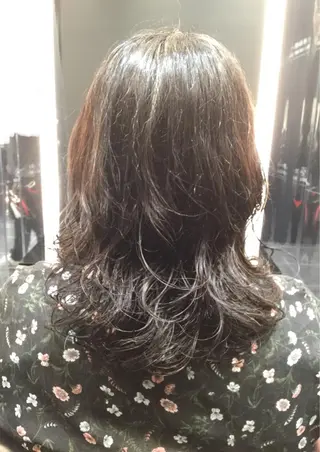 セミロング カラー パーマ Annon プライベートサロンのヘアスタイル