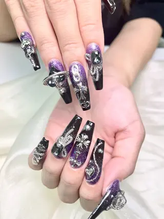 ネイル アヤメネイル 最新チップスカルプのネイルデザイン