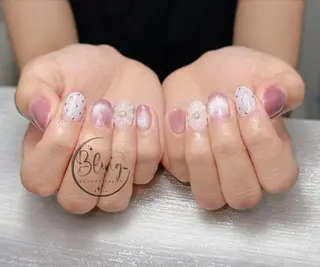 ミディアム Bling Salonのネイルデザイン