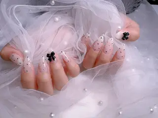 ネイル UMI ネイルサロン新宿🎀のネイルデザイン