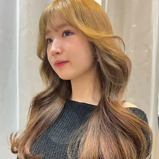 ロング MIKA / SOYON大宮2号店のヘアスタイル