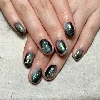 ネイル atelier　FIORITURA所属・FIORITURA aiのネイルデザイン