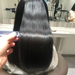 ロング ムトウセイマ/艶髪 /艶ケアWブリーチのヘアスタイル