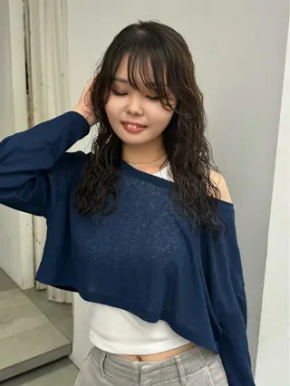 ロング パーマ ひかり／ショート ／似合わせカラーのヘアスタイル