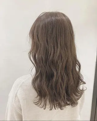ロング カラー ヘアアレンジ エグチ アキラのヘアスタイル