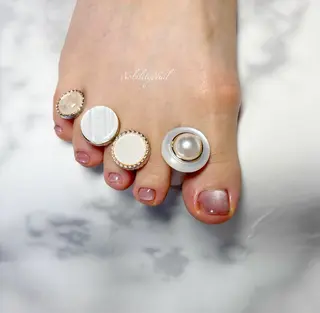 ネイル ネイルサロンNobilityNail所属・風口 麻由子のネイルデザイン