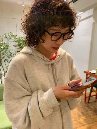 ショート カラー パーマ 【takk】 ナカヤママサヨシのヘアスタイル