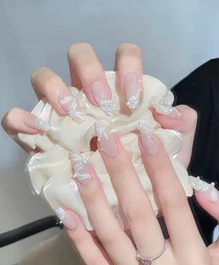 ネイル BEAUTY NAIL SALON所属・beautynail Emiのネイルデザイン