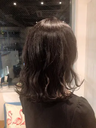 ミディアム カラー Ate by little所属・青木 梢のヘアスタイル