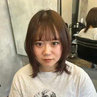 ミディアム 松川ヒナ｜韓国レイヤ /耳つぼジュエリーのヘアスタイル
