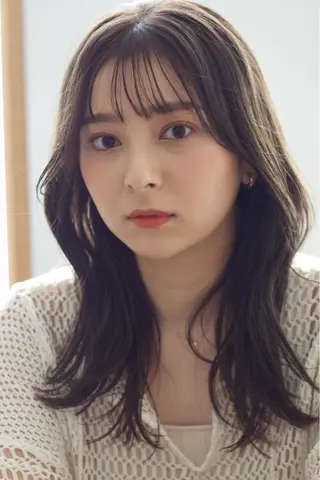 セミロング カラー THE DAY所属・AKI HASHIMOTOのヘアスタイル