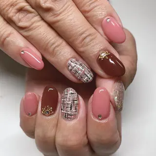 ネイル Lily Roseスタッフ一同のマツエク・マツパデザイン