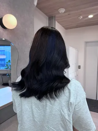 セミロング 大人可愛い韓国ヘア 🩵miyu✨️のヘアスタイル