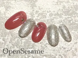 ネイル 遠藤 志乃のネイルデザイン