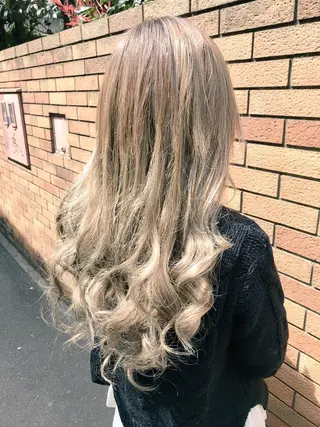 ロング カラー 店長担当🌟 矢吹ガブリエル🌟のヘアスタイル