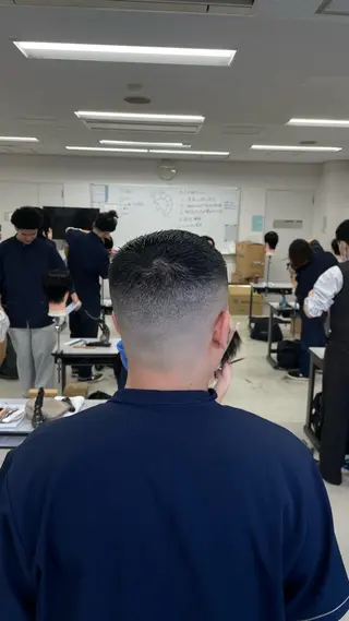 ショート Koyanagi Raikiのヘアスタイル