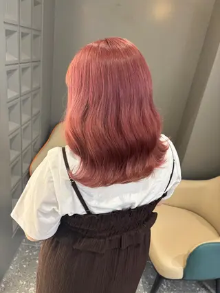 セミロング カラー 🫧 栄ハイトーン Yasuyo🫧のヘアスタイル