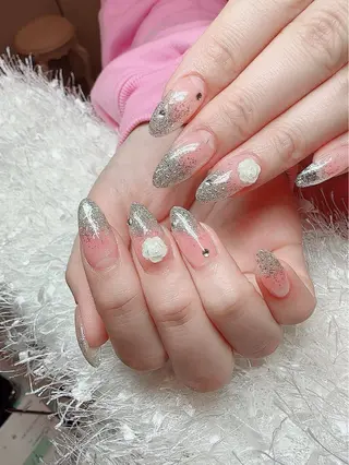 ネイル Le'a シズカのネイルデザイン