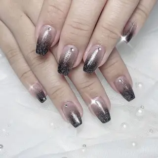 ネイル Hanya 🌈のネイルデザイン