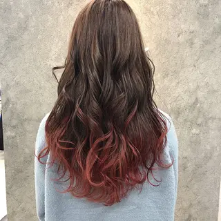 セミロング 所渉/韓国レイヤー /ウルフカットのヘアスタイル