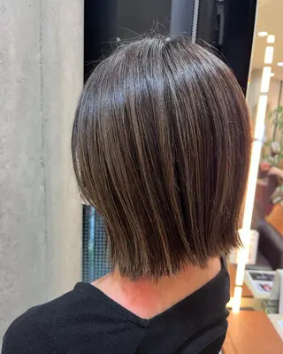 ショート カラー サソウ ユリエ🥥のヘアスタイル