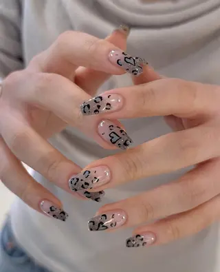 ネイル Lina nail所属・Lunaa 池袋のネイルデザイン