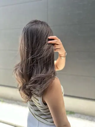 セミロング カラー K Harukaのヘアスタイル