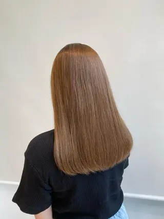 ロング ブリーチカラー特化 碇　英朗のヘアスタイル