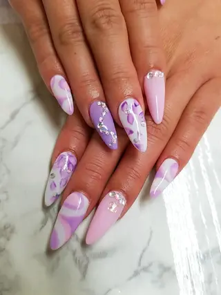 ネイル 河野ちえ (雑誌掲載サロン)のネイルデザイン