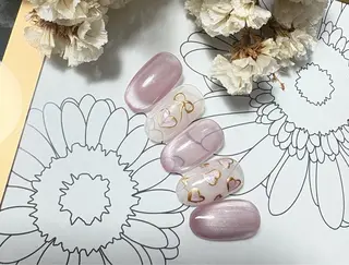 ネイル AngelChris ビューティーサロンのネイルデザイン