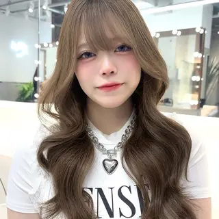 ロング カラー 🍒ブリーチなしカラ ー／Sakura🍒のヘアスタイル