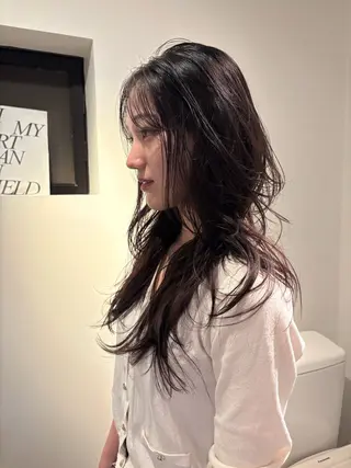 ロング カラー Zoey kannaのヘアスタイル