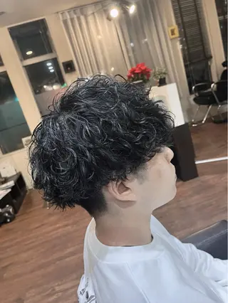 パーマ メンズ パーマが得意な【最高 悠斗】のヘアスタイル