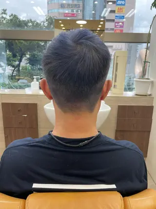 ショート カラー メンズ YOSHIZAWA Inc. PREMIUM   築地店所属・爲清 葵のヘアスタイル