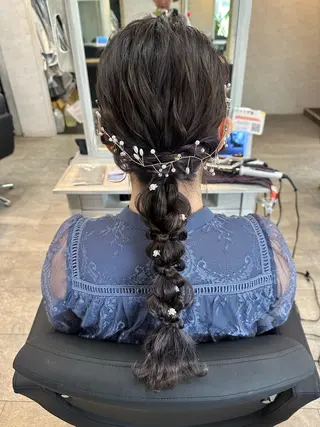 ロング ヘアアレンジ 女性に人気♪ はやしほのかのヘアスタイル