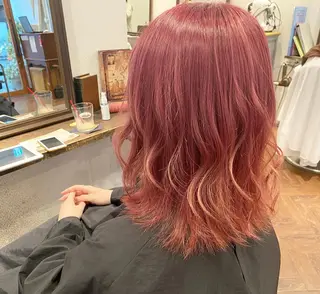 ミディアム カラー 🌈🌸あおき みちる🌟💗のヘアスタイル