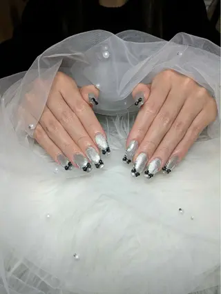 ネイル Queen Nail 　クイーンネイルのネイルデザイン