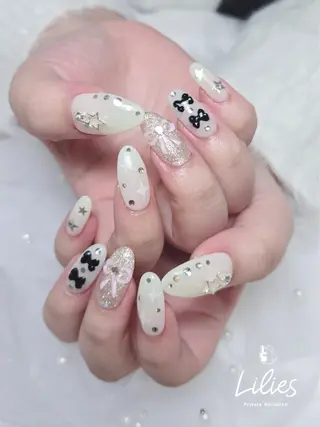 ネイル Private Nailsalon Lilies所属・Nailsalon Lilies♡のネイルデザイン