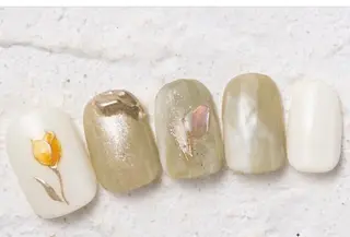 ネイル 石川 穂波のネイルデザイン