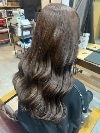 ロング カラー 菅野 杏実のヘアスタイル