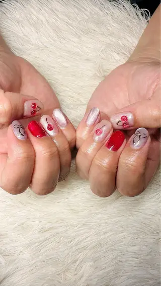 ネイル mahaloネイル 🫧yayoiのネイルデザイン