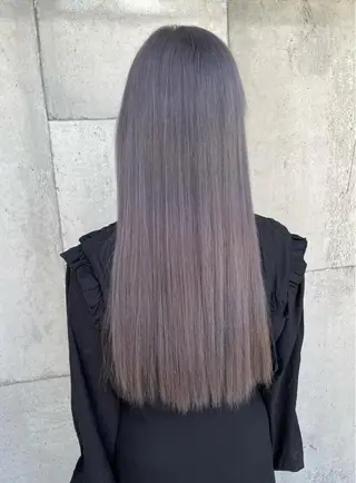 ロング 大内 志穂のヘアスタイル