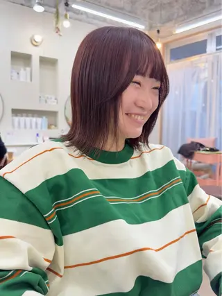 ミディアム カラー レイヤー/顔周り /いいぬまみかのヘアスタイル