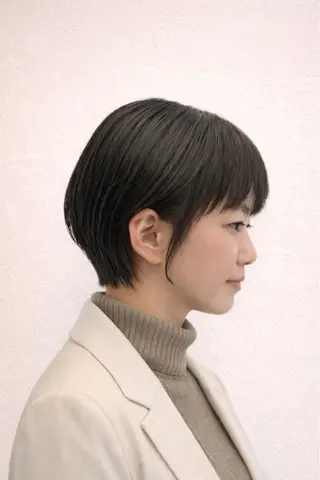 ショート SOLÉ.（ソレ)所属・白崎 龍神のヘアスタイル