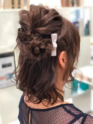 ミディアム ヘアアレンジ Ｄirector 　徳久　真紀の眉毛・アイブロウイメージ