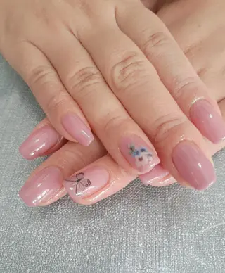 ネイル 鈴木 憂維のネイルデザイン