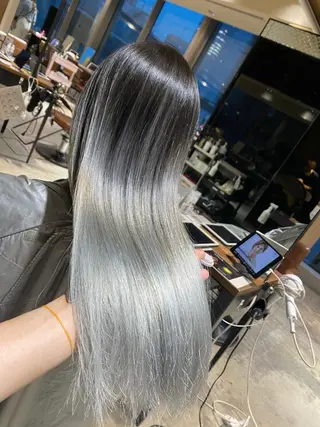 カラー 顔まわりの神様✨ 透明感カラー藤嶋秀幸のヘアスタイル